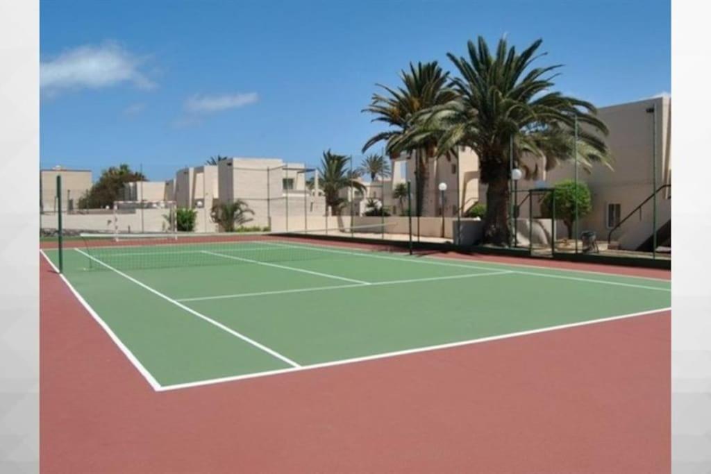 Corralejo Suite Pool & Gardens - Alisios Playa Exterior foto