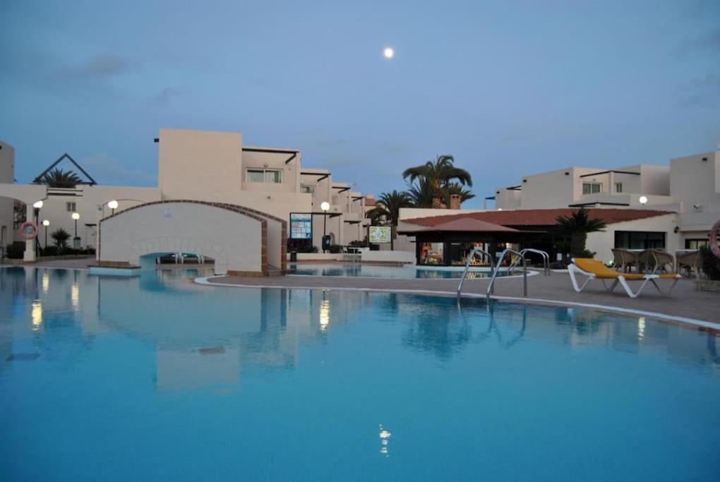 Corralejo Suite Pool & Gardens - Alisios Playa Exterior foto